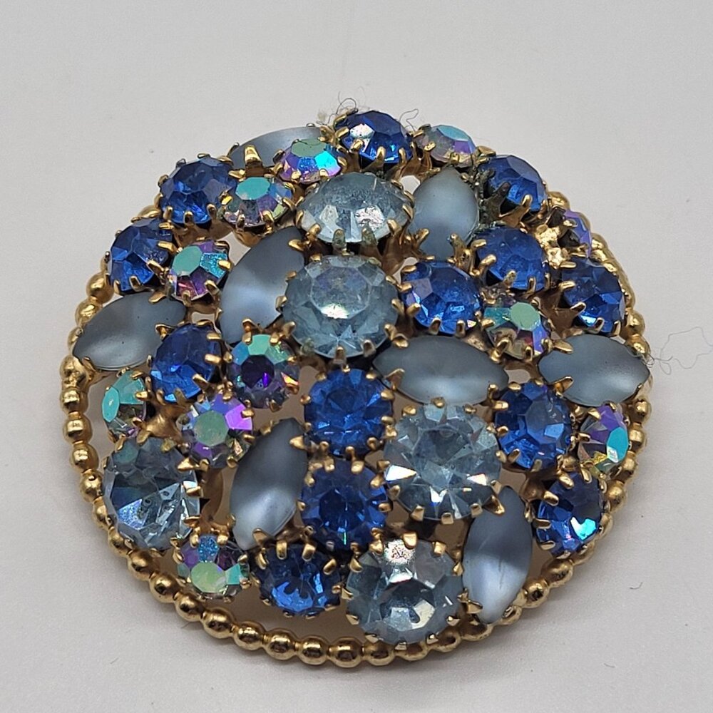 Vintage Weiss Brooch with Multicolor Blue and AB rhinestones Dome Circular Gold - Picture 1 of 9